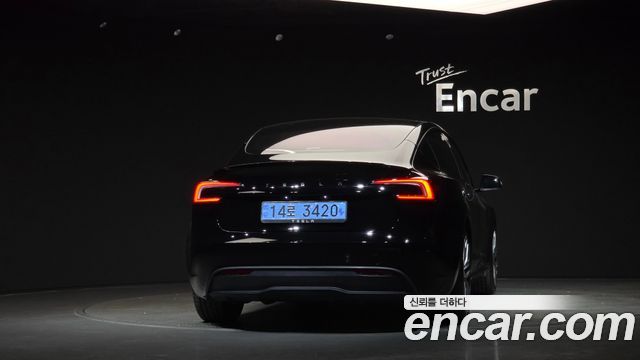 Tesla Model 3 2024 — photo 4