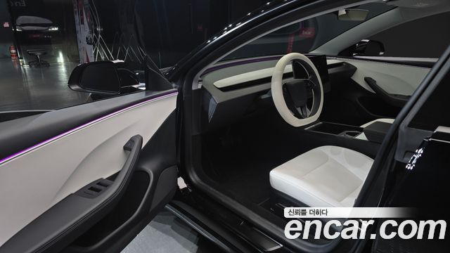Tesla Model 3 2024 — photo 10