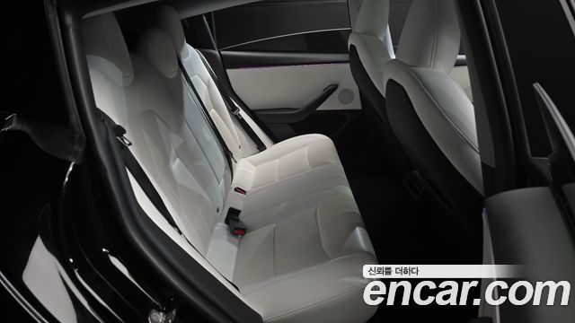 Tesla Model 3 2024 — photo 11
