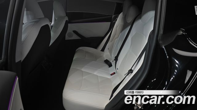 Tesla Model 3 2024 — photo 12