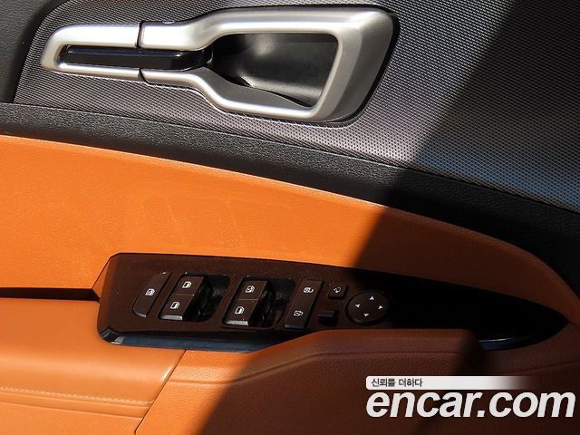 Kia Sportage 2022 — photo 11