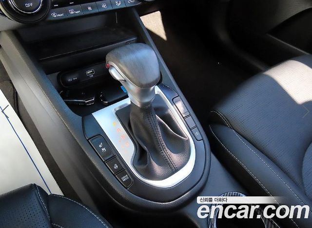 Kia K3 2022 — photo 10