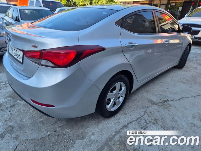 Hyundai AVANTE 2014 — photo 7