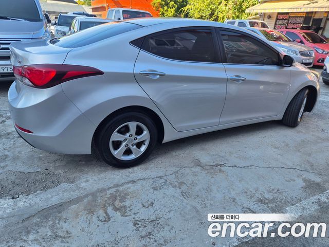 Hyundai AVANTE 2014 — photo 8