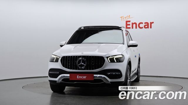 Mercedes-Benz GLE-Class 2020 — photo 3
