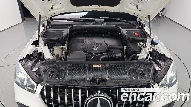 Mercedes-Benz GLE-Class 2020 — photo 6