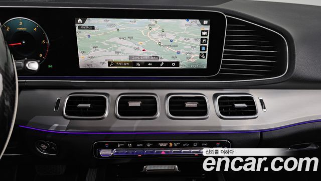Mercedes-Benz GLE-Class 2020 — photo 20