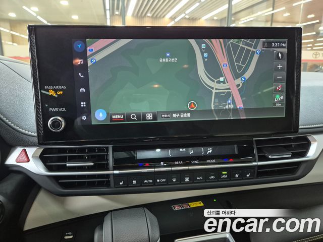 Toyota Sienna 2025 — photo 8