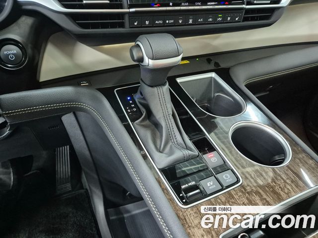 Toyota Sienna 2025 — photo 10