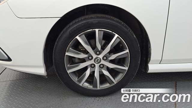 Renault Korea SM5  2016 — photo 5