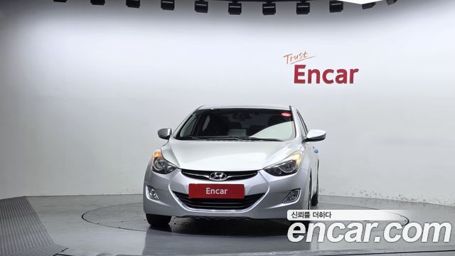 Hyundai AVANTE 2012 — photo 3