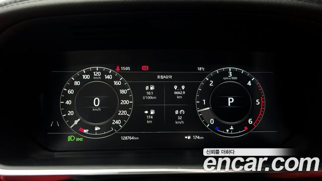 Land Rover Range Rover Sport 2018 — photo 11