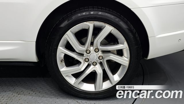 Land Rover Range Rover Sport 2018 — photo 7