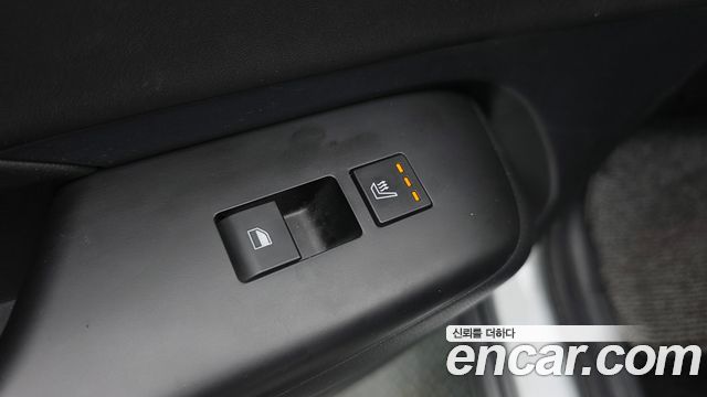 Hyundai Kona 2023 — photo 23