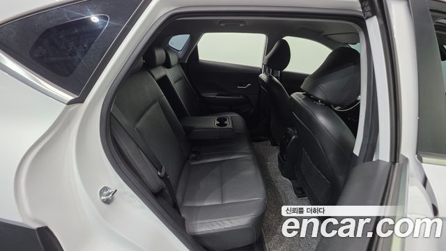 Hyundai Kona 2023 — photo 24