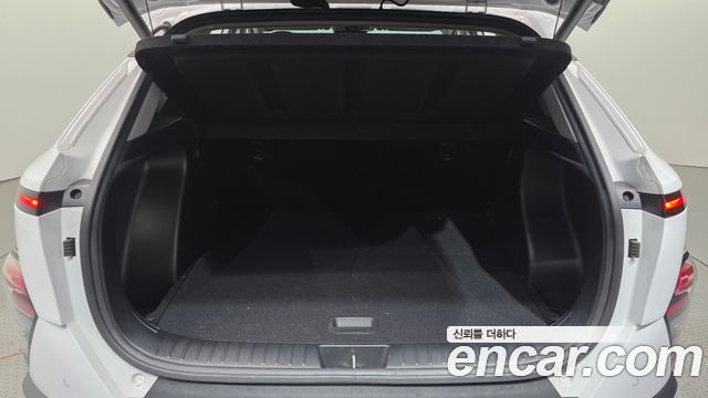 Hyundai Kona 2023 — photo 27