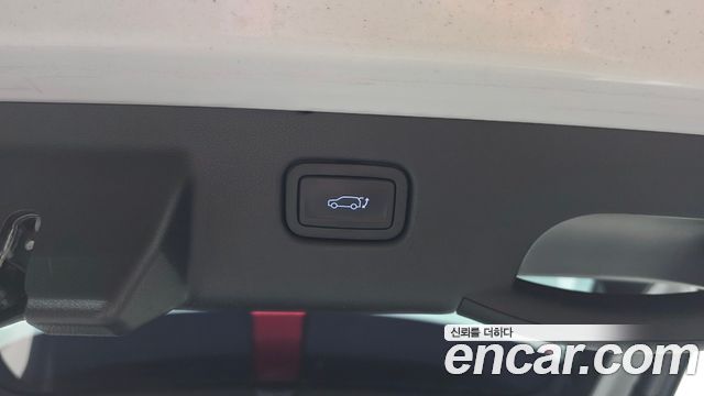 Hyundai Kona 2023 — photo 33