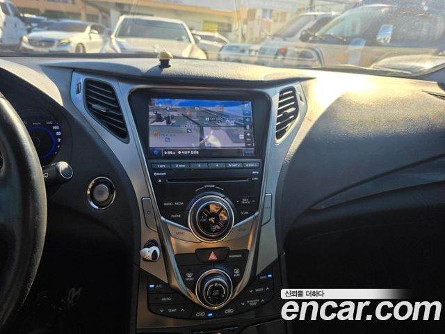 Hyundai Grandeur 2014 — photo 20