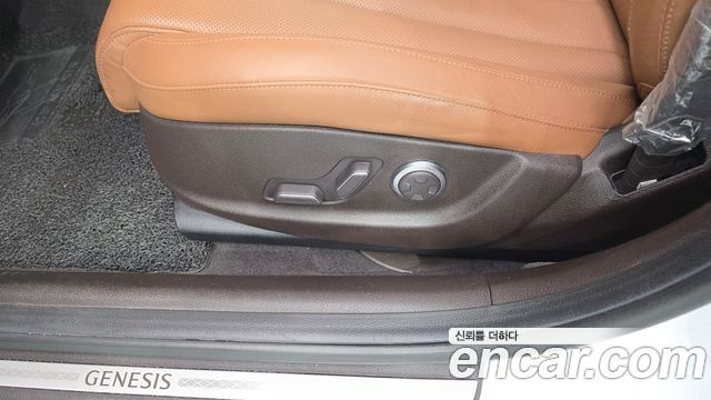 Genesis G80 2021 — photo 36