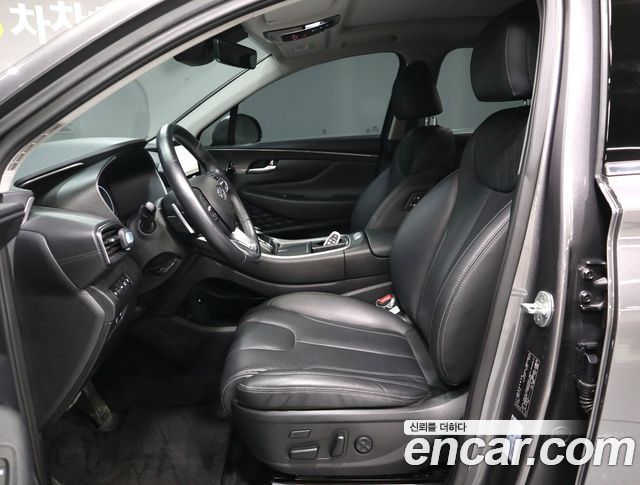 Hyundai Santafe 2022 — photo 10