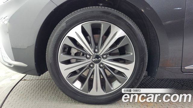 Kia K8 2022 — photo 5