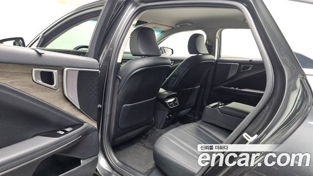 Kia K8 2022 — photo 11