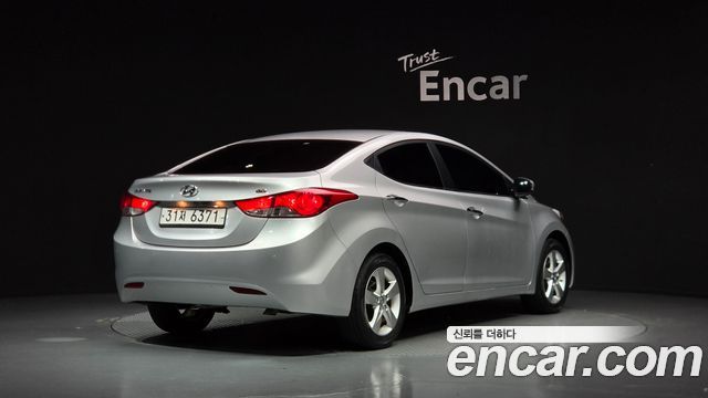 Hyundai AVANTE 2013 — photo 2