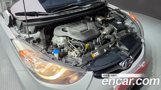 Hyundai AVANTE 2013 — photo 6