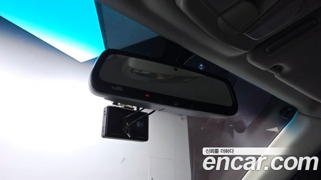 KG Mobility Rexton 2016 — photo 25