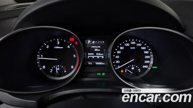 Hyundai Santafe 2016 — photo 11