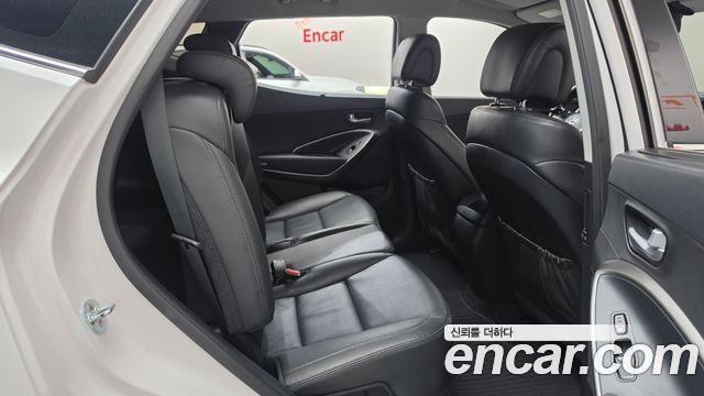 Hyundai Santafe 2016 — photo 17