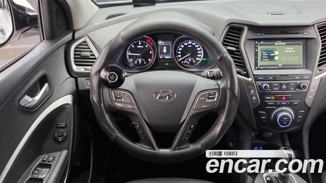 Hyundai Santafe 2016 — photo 19
