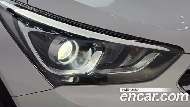 Hyundai Santafe 2016 — photo 8