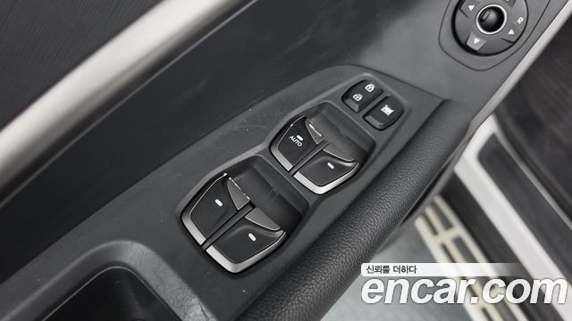 Hyundai Santafe 2016 — photo 27