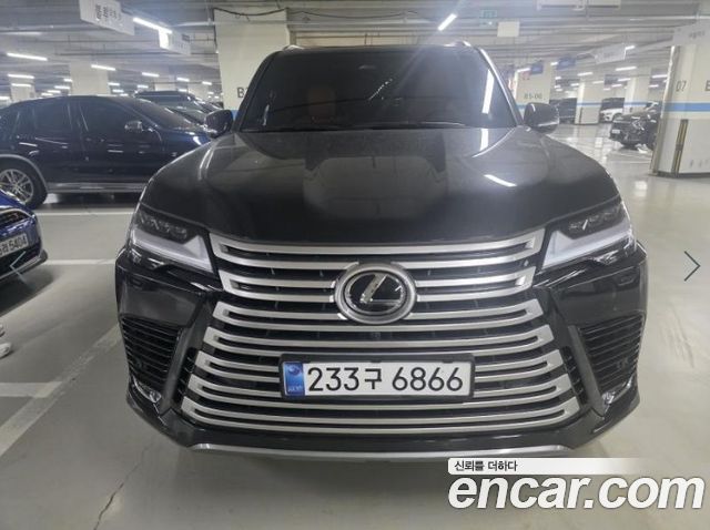 Lexus LX 2025 — photo 2