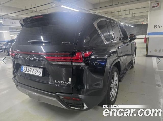 Lexus LX 2025 — photo 4