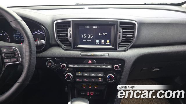 Kia Sportage 2017 — photo 14
