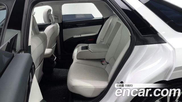 Hyundai Grandeur 2025 — photo 18