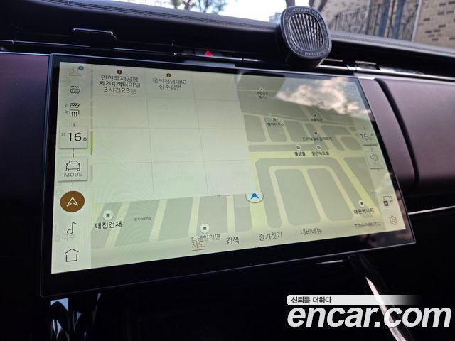 Land Rover Range Rover Sport 2024 — photo 8