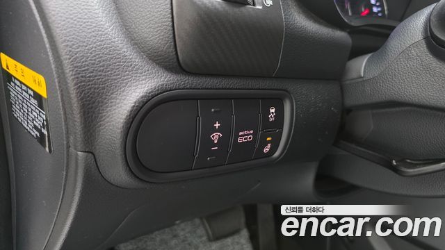 Kia K3 2015 — photo 20