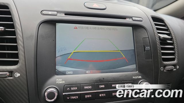 Kia K3 2015 — photo 22