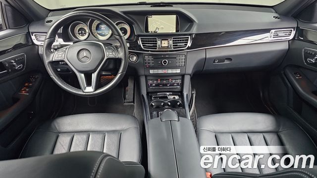 Mercedes-Benz E-Class 2016 — photo 7