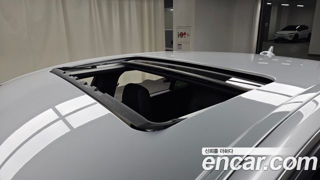Mercedes-Benz E-Class 2016 — photo 19
