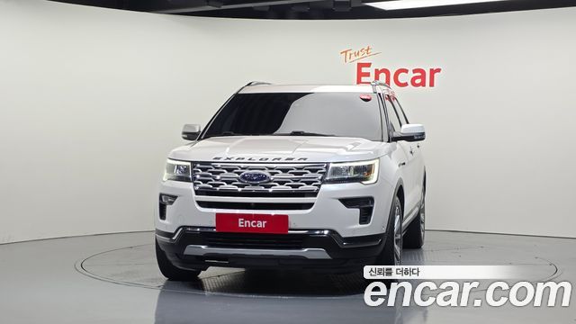 Ford Explorer 2018 — photo 3