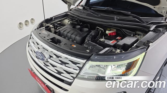 Ford Explorer 2018 — photo 6