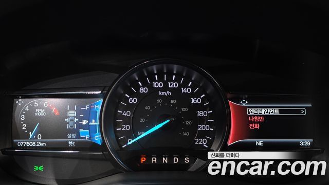 Ford Explorer 2018 — photo 8
