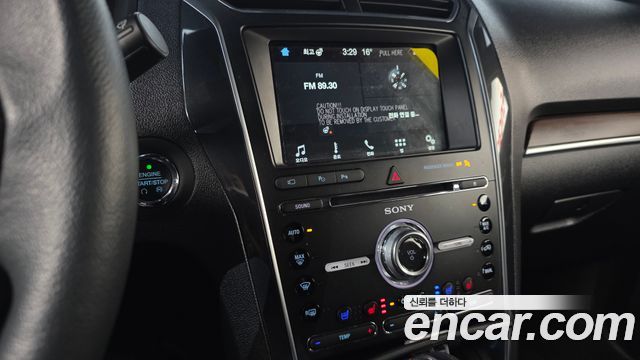 Ford Explorer 2018 — photo 19