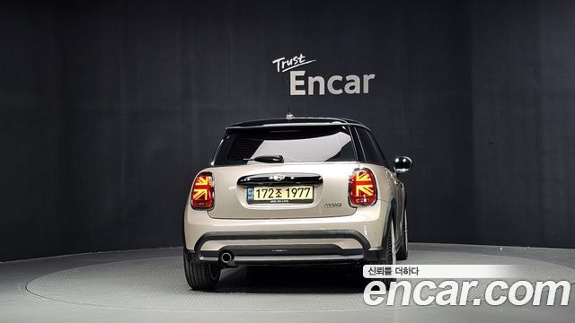 Mini Cooper 2022 — photo 4