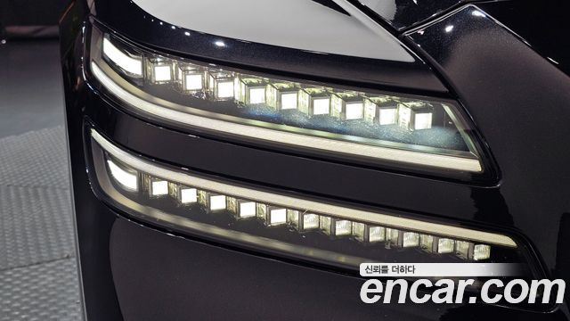 Genesis GV80 2024 — photo 8