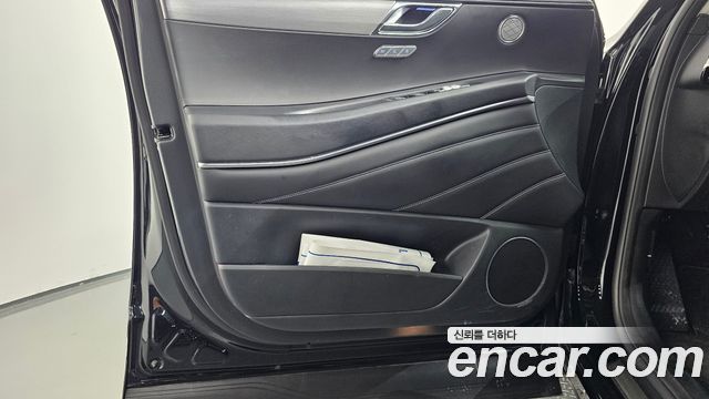 Genesis GV80 2024 — photo 14